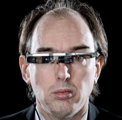 Стив Манн в EyeTap Generation-4 Glass